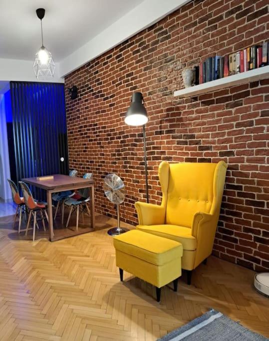 Classy Apartment With Parking In The City Center Bükreş Dış mekan fotoğraf