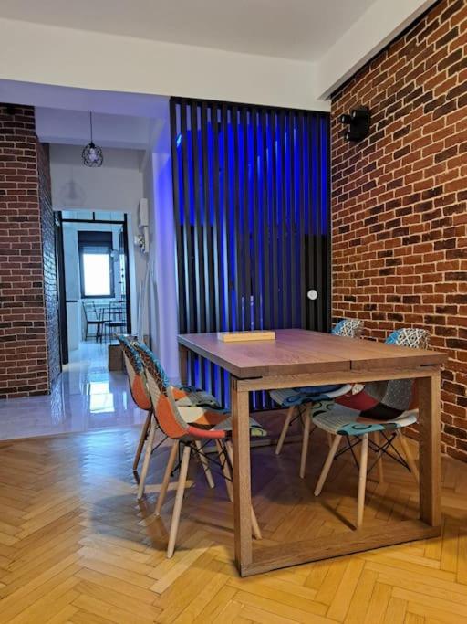 Classy Apartment With Parking In The City Center Bükreş Dış mekan fotoğraf